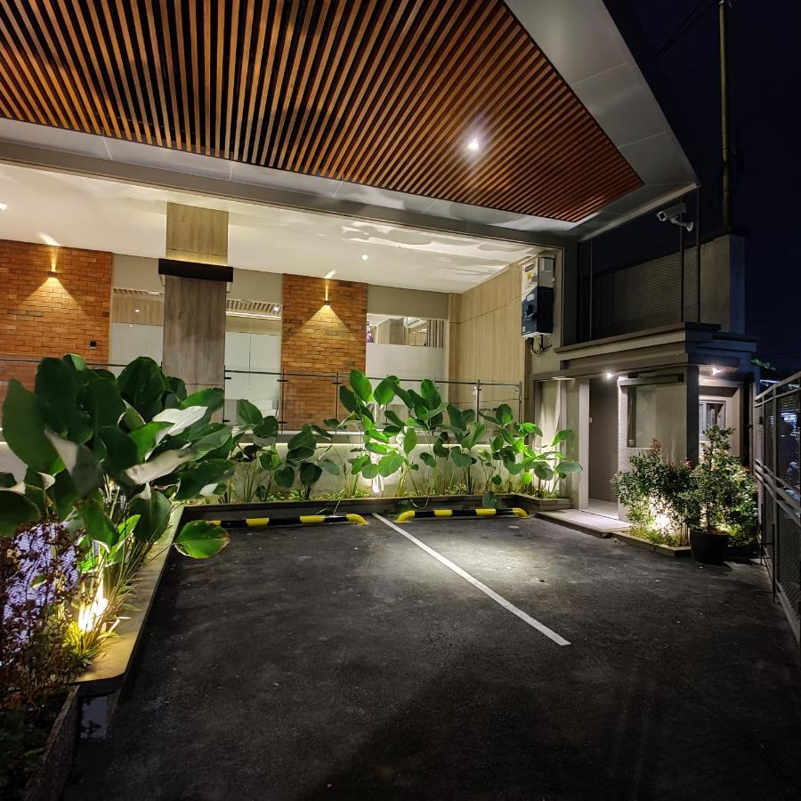 The Mango Suites By Flat06 Jacarta Exterior foto